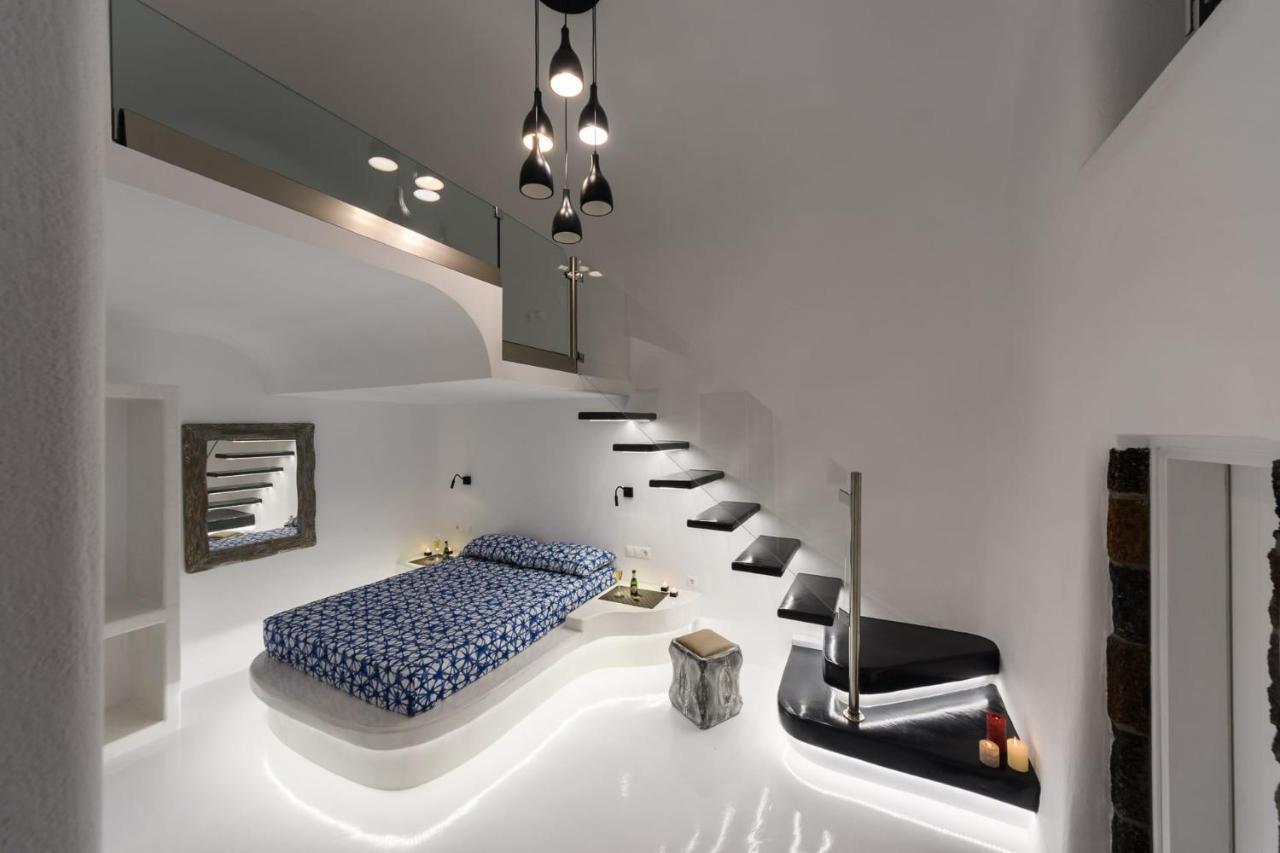 דירות סנטוריני Santorini Traditional Apt With Private Hot Tub מראה חיצוני תמונה